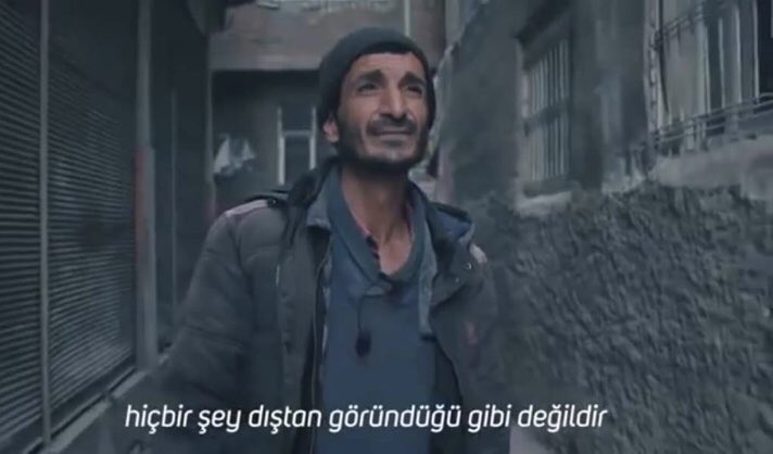 Veliler delilikle itham edilecek
Hadisi Şerifte var “Allah’ı öyle çok anın ki, tâ -insanlar- size mecnun/deli desinler.” 
#RamazanHocaYalnizDegildir