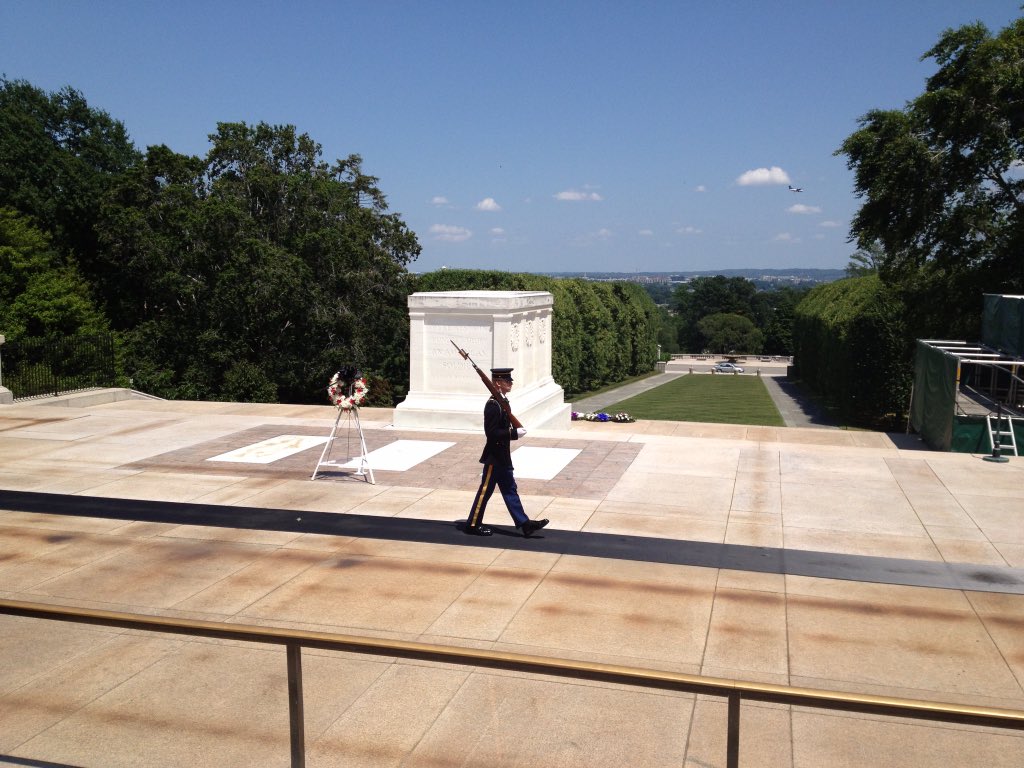 Hayes_bsbl's tweet photo. Remember and Never Forget. Thank you! #MemorialDay #RTH https://t.co/ecq7Ud3ZCe