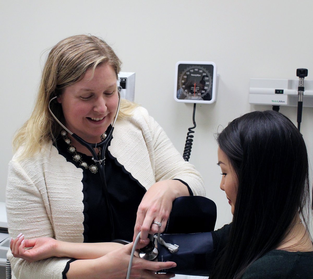 Congrats to <a href="/KaraNerenberg/">Dr. Kara Nerenberg</a> for her involvement in the new Canadian Women’s Heart Health Alliance Atlas, a living document outlining the unique aspects of women’s heart health care &amp; providing information to ensure equitable care for women with CVD.
cjcopen.ca/article/S2589-…