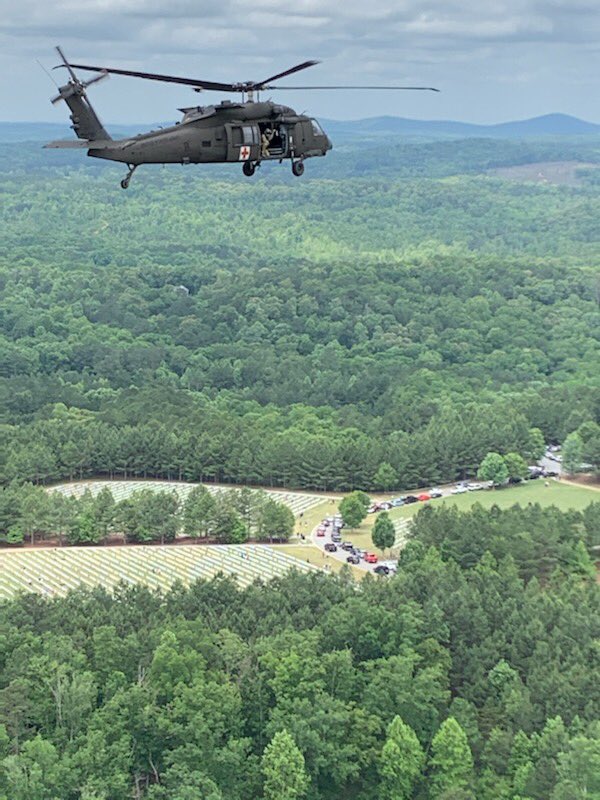 GeorgiaGuard's tweet photo. #HappeningNow: The 78th Aviation Troop Command is over the Georgia National Cemetery in Canton. #GeorgiaGuardRemembers #MemorialDayFlyover πΊπΈ https://t.co/bxKOyLdV8R