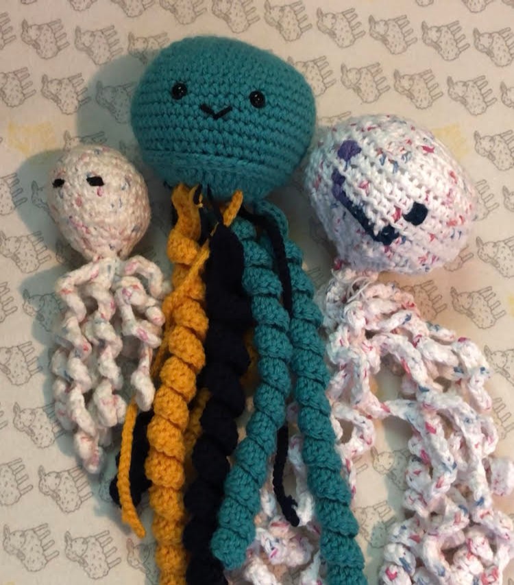 Ab2Natasha's tweet photo. Hi Everyone! This is Oswald the Crochet Octopus and family. Follow along this week to get a sneak peak into the daily life of a crochet octopus!
#ABTatUFV #ABTPod4 #CrochetOctopusFamily https://t.co/ami5iVtiPC