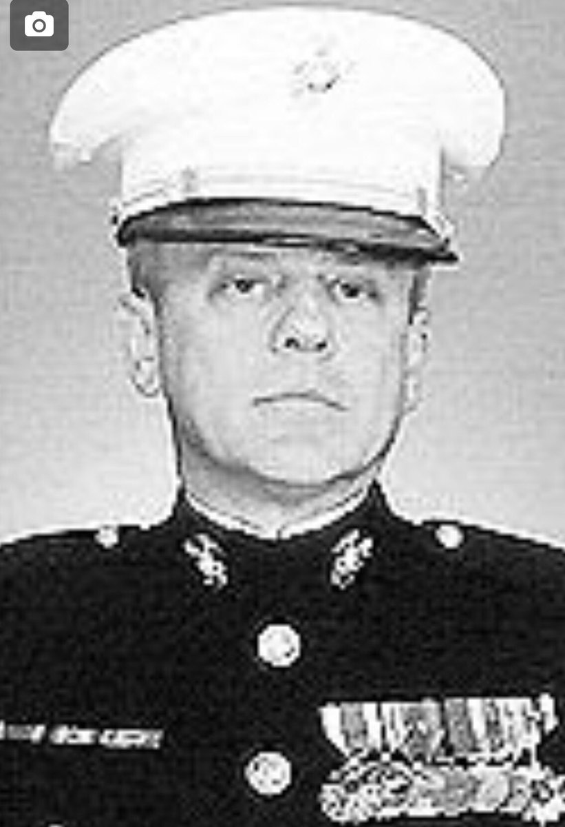 KymberlyPlaydon's tweet photo. Remembering our fallen heroes today and my Poppa, USMC Capt. a Vietnam Vet.❤️🇺🇸💙
#MemorialDay2020
#FallenHeroes
#FallenSoliders https://t.co/RNWzFz6Rjz