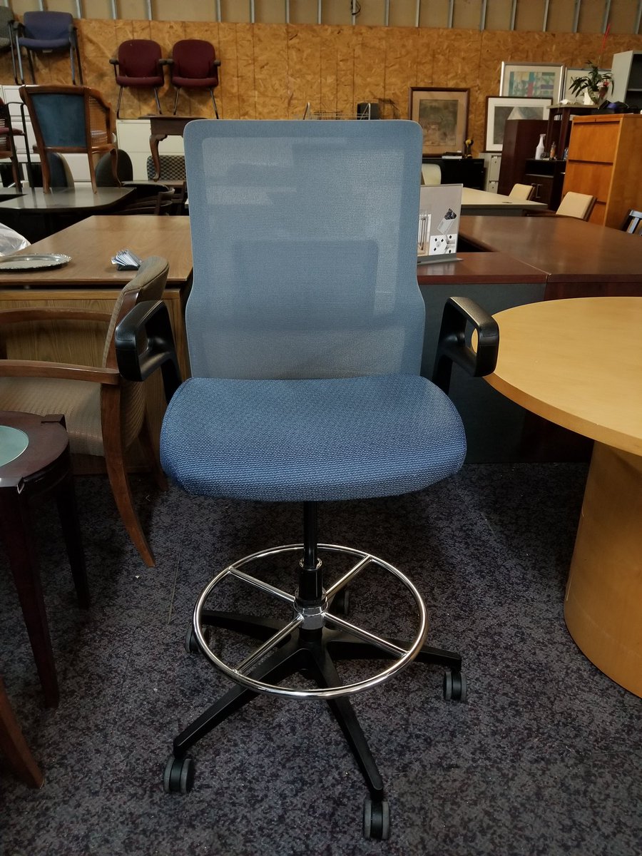 DFSIHOUSTON's tweet image. Sit on it drafting chairs dfsihouston.com #draftingchairs #draftingstools