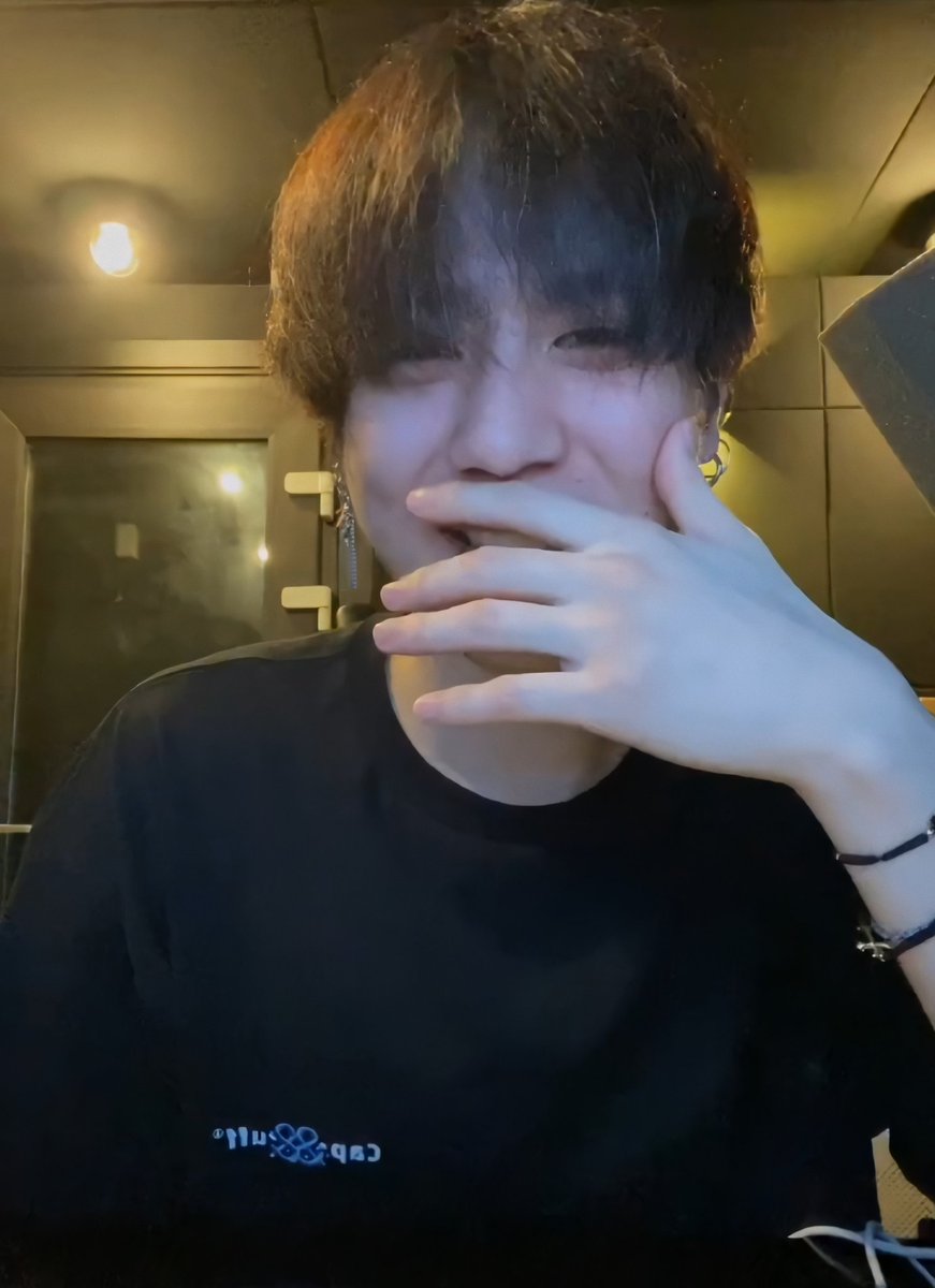 Kesimpulann : KIM YUGYEOM TAMPAN NO DEBAT!!!-end of thread-