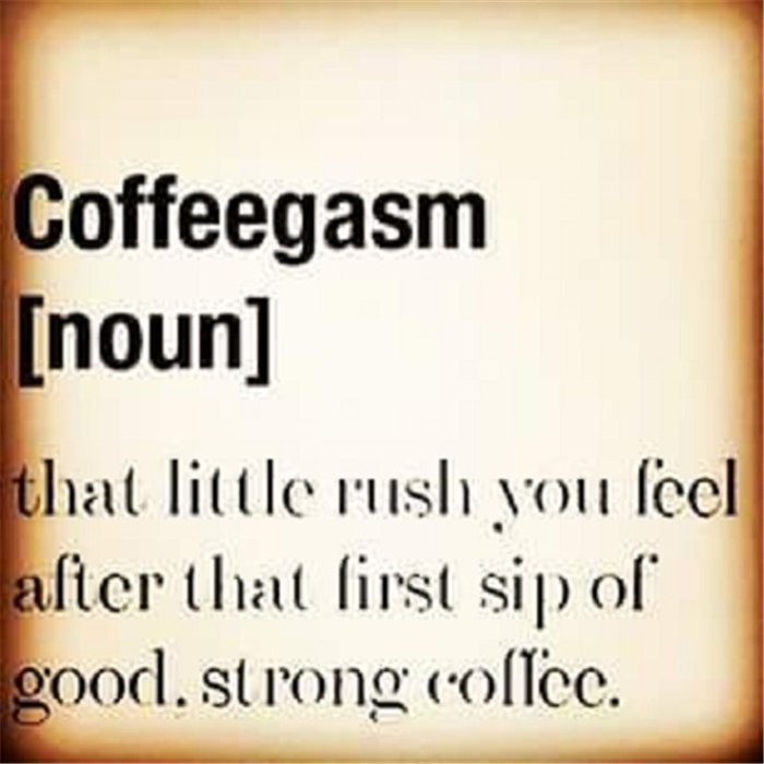 lileccabin's tweet photo. ☕☕☕😂😂😂
#coffee #coffeeshop #coffeelovers #coffeetime #coffeebreak #espresso #latte #coffeeholic #coffeecabin #airroastedcoffee #coffeegram #coffeeoftheday #indianacoffee #coffeememes https://t.co/hFYMuzxxBX