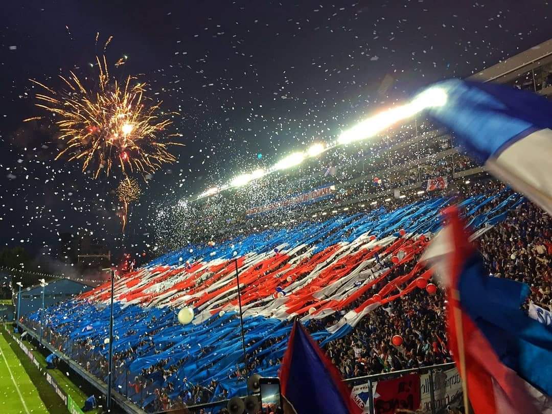 martinelgue's tweet photo. Abro hilo en 3 colores en homenaje al GRAN PARQUE CENTRAL 🔵⚪🔴👇

Un 25 de Mayo como hoy pero de 1900 sé inauguró el mítico Gran Parque Central. Primer estadio mundialista en albergar un partido por la Copa del mundo....👇 https://t.co/ghanbOrPEx