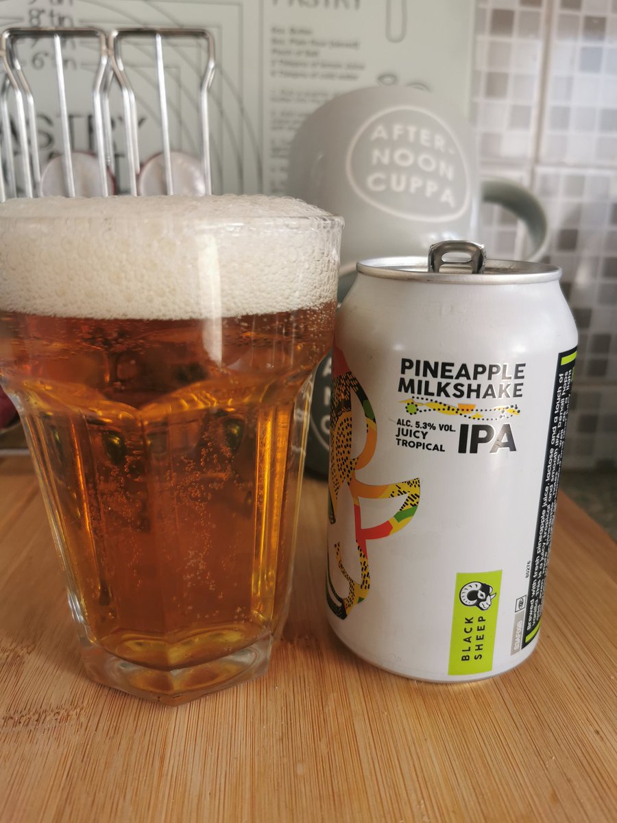 MrsGozz's tweet photo. Definitely earned this one today. Cannot get enough of the pineapple taste in the @BlackSheepBeer pineapple milkshake IPA
#CraftBeer #ipa #blacksheepbeer #Pineapplemilkshake #beer #timeforadrink https://t.co/TVVFhJNX2g