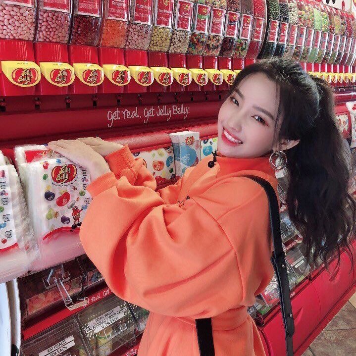 how your camera roll would look like if Jeon Soyeon was your girlfriend- a much needed thread  #GIDLE  #여자아이들 G_I_DLE