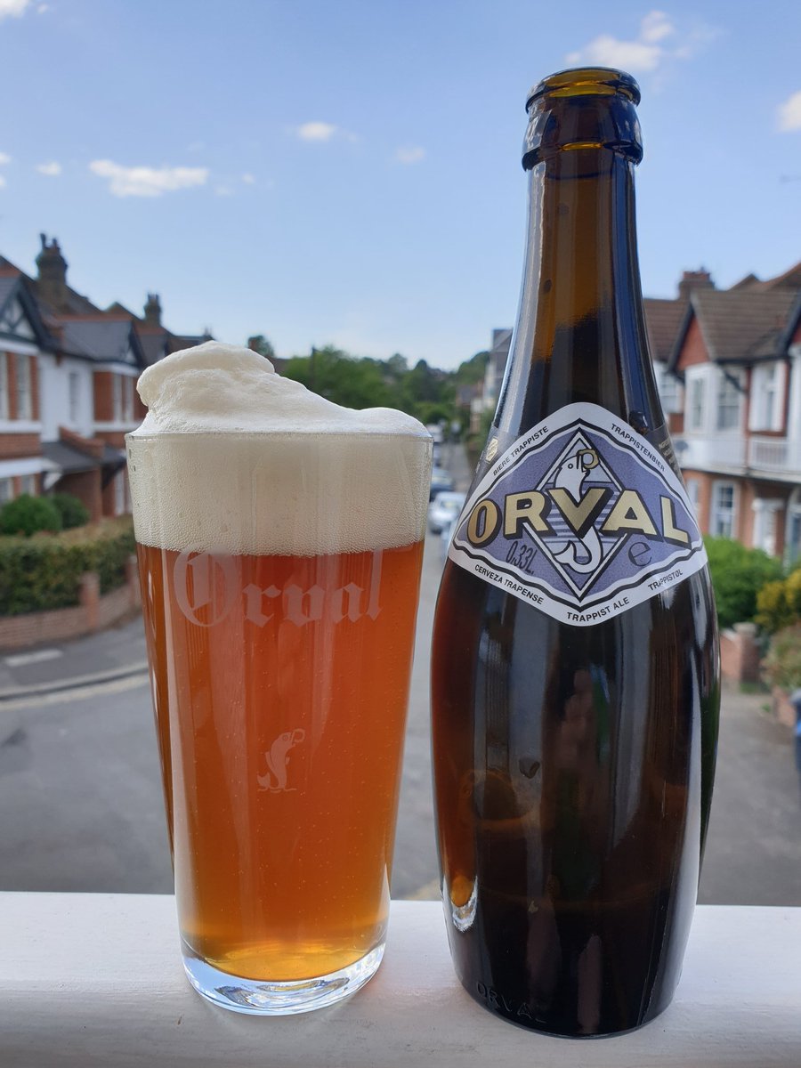 BonsVoeux1's tweet photo. The #CorrectGlassware makes all the difference, of course, which is why this retro Orval glass had to be tried. Verdict? This 8 month old version tasted great regardless-:) https://t.co/4oRCezUh6f