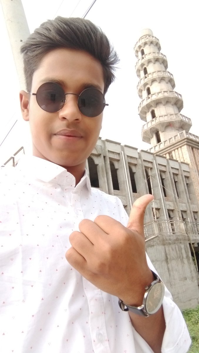 shimulahmedseju's tweet photo. ➶➶➶➶➶ জীবনের প্রতিটা মুহূর্ত মূলবান আর এই মূলবান মুহূর্ত গুলো নষ্ট করা উচিৎ নয় ➷➷➷➷➷
#Bangladesh #RajshahiDivision #portrait #leisure #people #nature #outdoors #relaxation #young #joy #fun #finelooking #fashion #style #stylish #photooftheday #instagood #instafashion https://t.co/BB2TIGapae