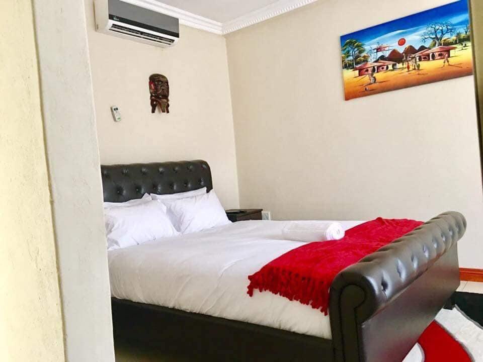 funimamie's tweet photo. Please retweet our customers might be on your timeline.. 

📌Special for Couples❤️. Deluxe room + Braai + swimming =R400. Call 0813714118/ 0664168767 for booking.

Our Location: Limpopo, Phunda maria road Thohoyandou. https://t.co/UxiLnELNRN