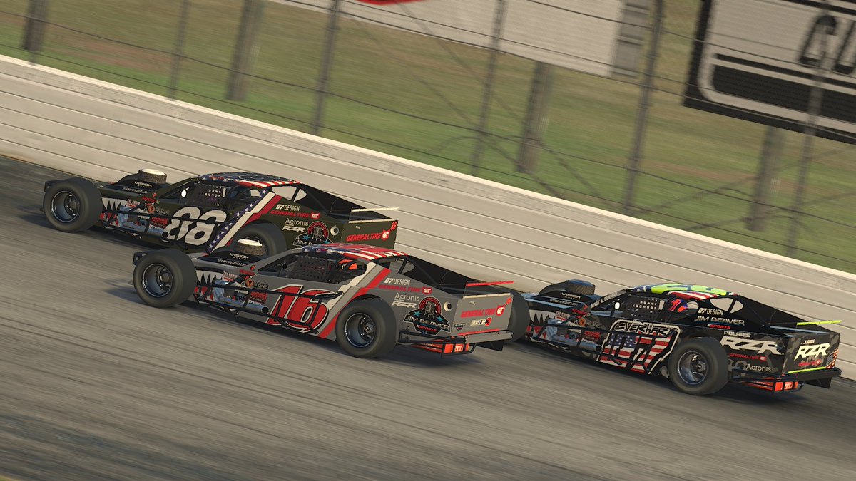 JBeavereSports's tweet image. Today, we remember those who gave their lives to protect what we hold most dear.

This Thursday, @kjeffery88, @davebodio, and @everhart_matte will carry the names of fallen service members as the Sidsview.com @EW_Modifieds Series heads to @TheIEC.