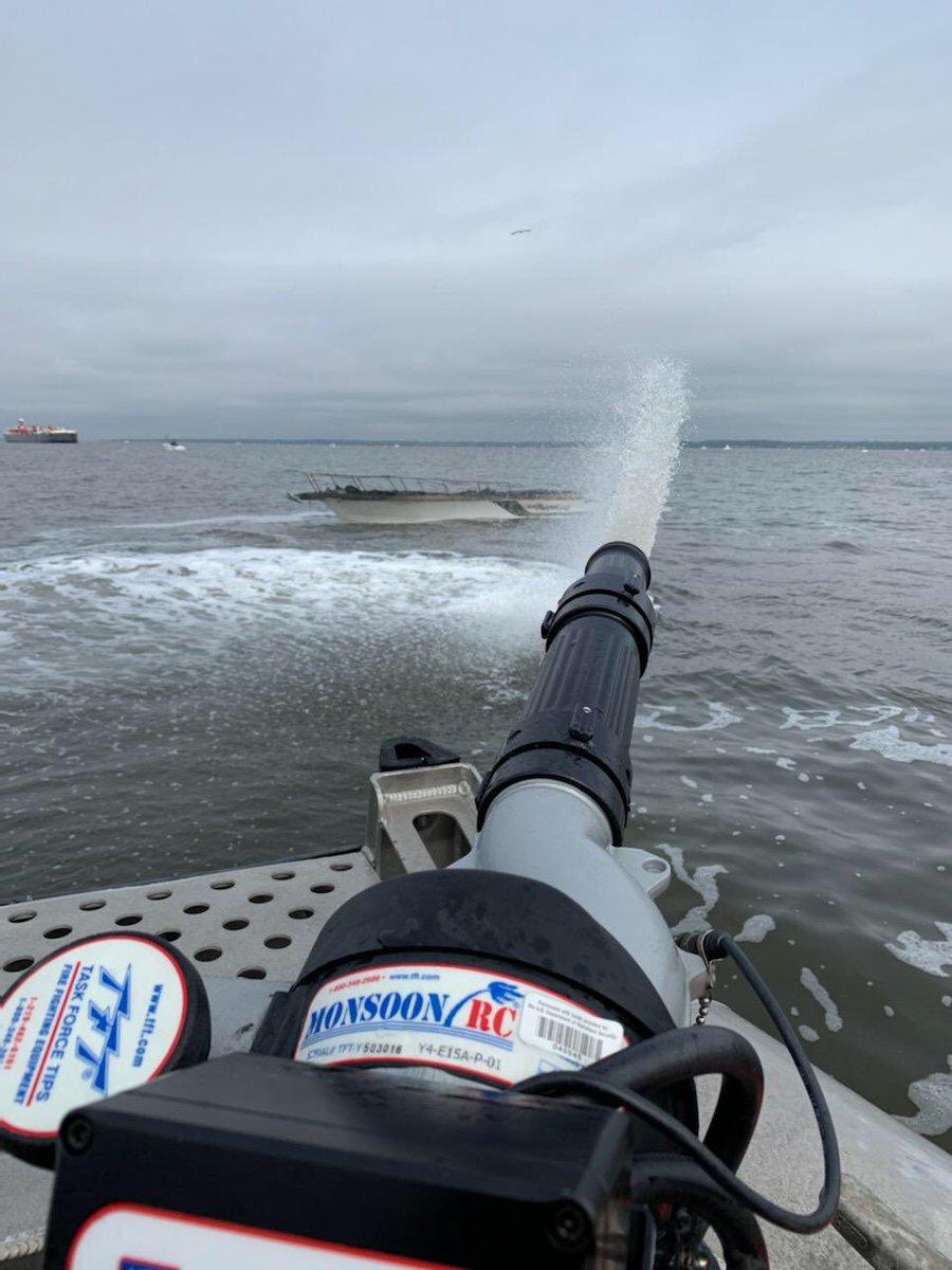 FDNY tweet picture