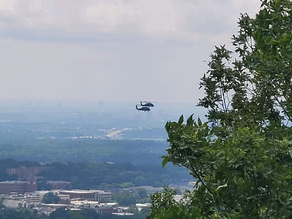 GeorgiaGuard's tweet photo. #HappeningNow: Images from the top of Kennesaw Mountain of the 78th Aviation Troop Command #MemorialDayFlyover. πΊπΈ#GeorgiaGuardRemembers #NeverForget https://t.co/PeZizFXFrD