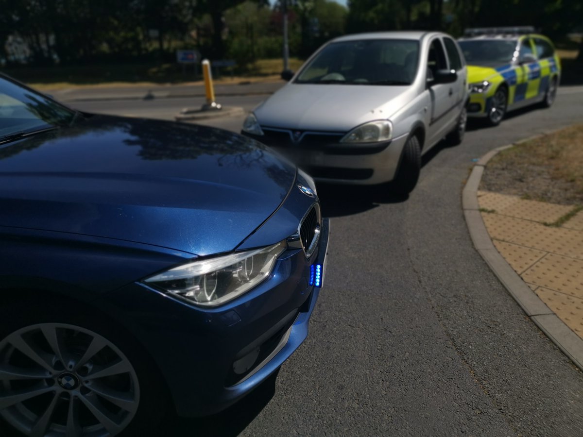 MerPolTraffic's tweet photo. This vehicle travelled up to Formby from Stoke in order to go to the beach. Vehicle was stopped by pre emptive stop as suspected to contain drugs, which it did. Occupants all dealt with and #Reported for offences #CrossBorderWorking https://t.co/75r0Hbzc7h