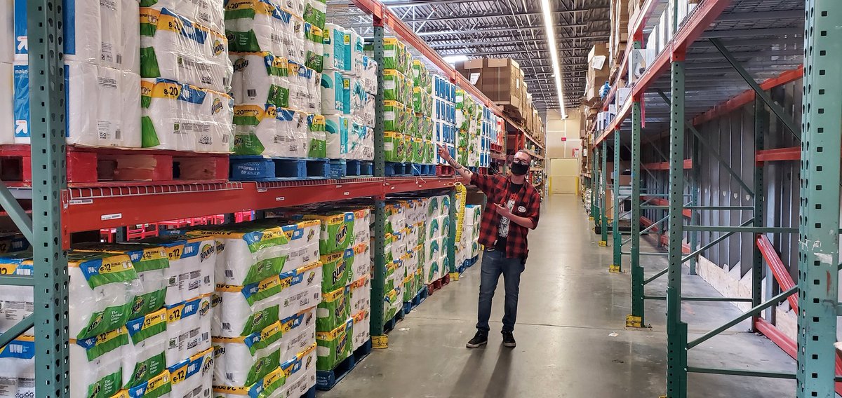 StevenHawtonD's tweet photo. Essentials DBO Nick driving sales and ensuring accurate inventory data by updating SFQ on the Salesfloor and auditing his backroom! 

@ashleechild3 @adubamy @4everettMark https://t.co/WbNIoVnlVn