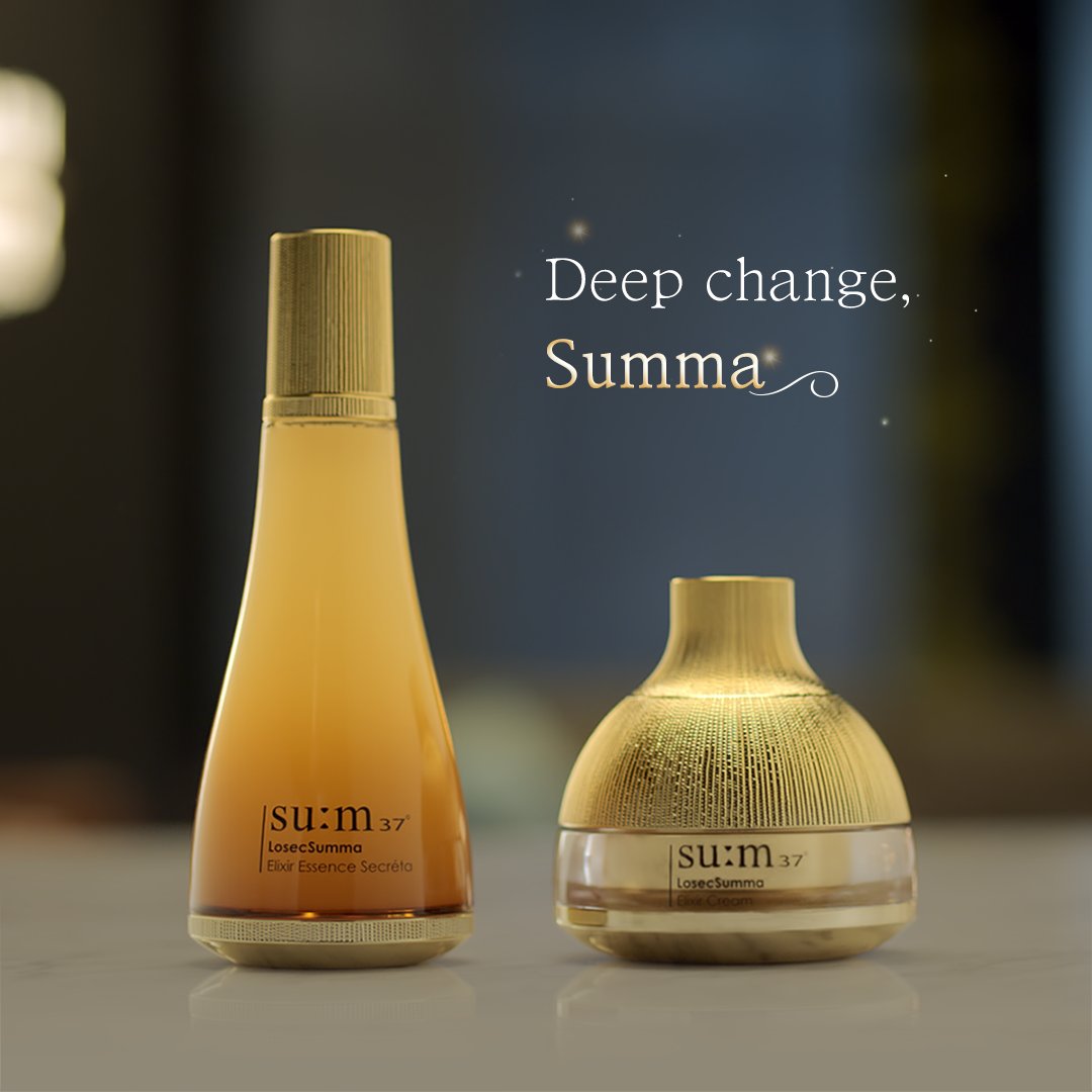 natcollectionUS's tweet photo. New beginning, new shine. 
  
Time to meet flawless skin you've dreamt of and shine, #Summa.
  
#naturecollection #sum37 #beauty #kbeauty #hydration #moisture #healthy #youth #luminous #agedefy #deepchange #LosecSumma #ElixirEssence #ElixirEssenceSecreta #Secreta https://t.co/0K7GqifruG