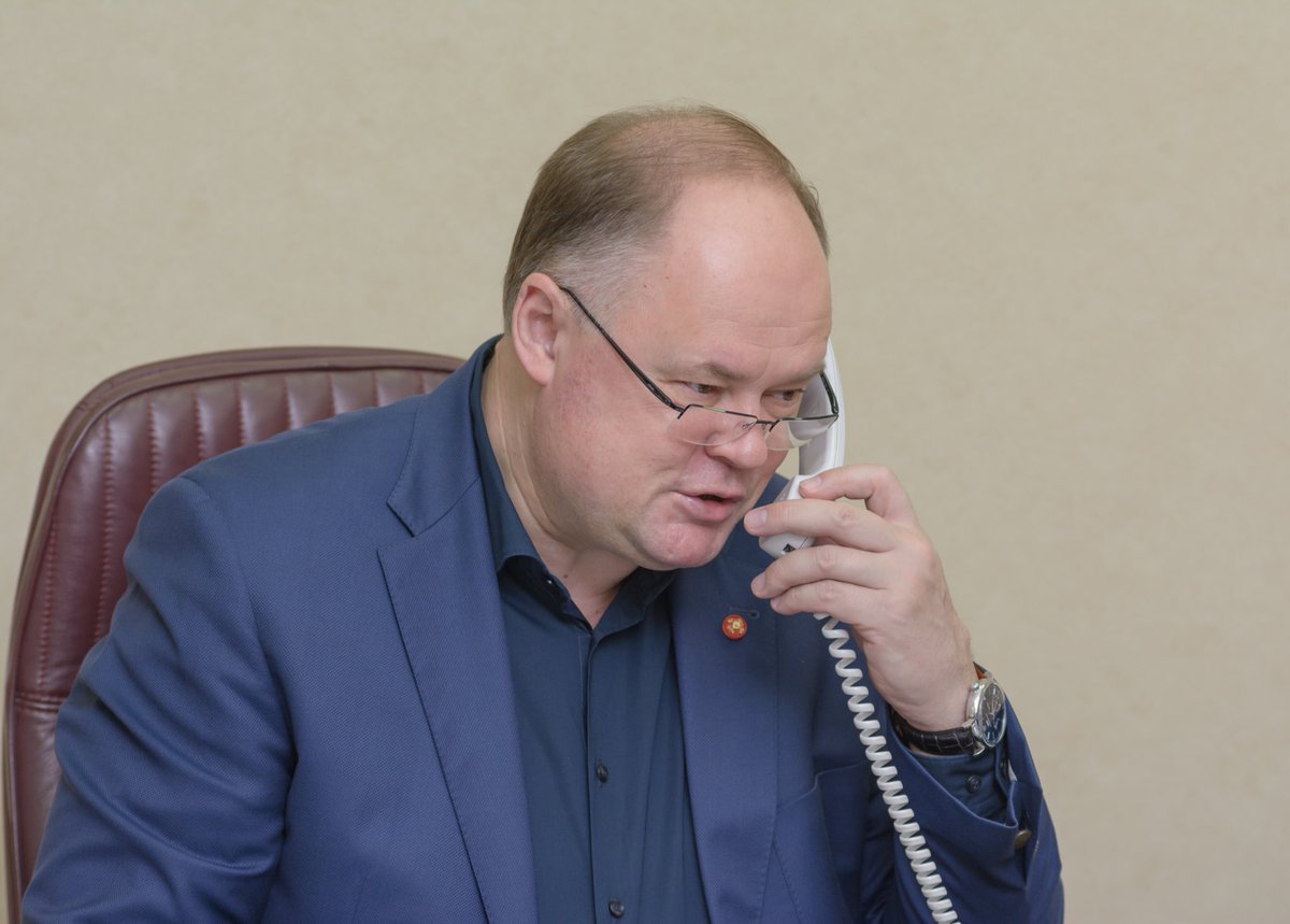 vn_supikov's tweet photo. Дистанционный приём граждан по личным вопросам, в рамках которого обратились 9 человек.
Все обращения взяты на контроль для исполнения.
#обращенияграждан 
#приемграждан 
#Пензенскаяобласть https://t.co/2qmgbTwbrg