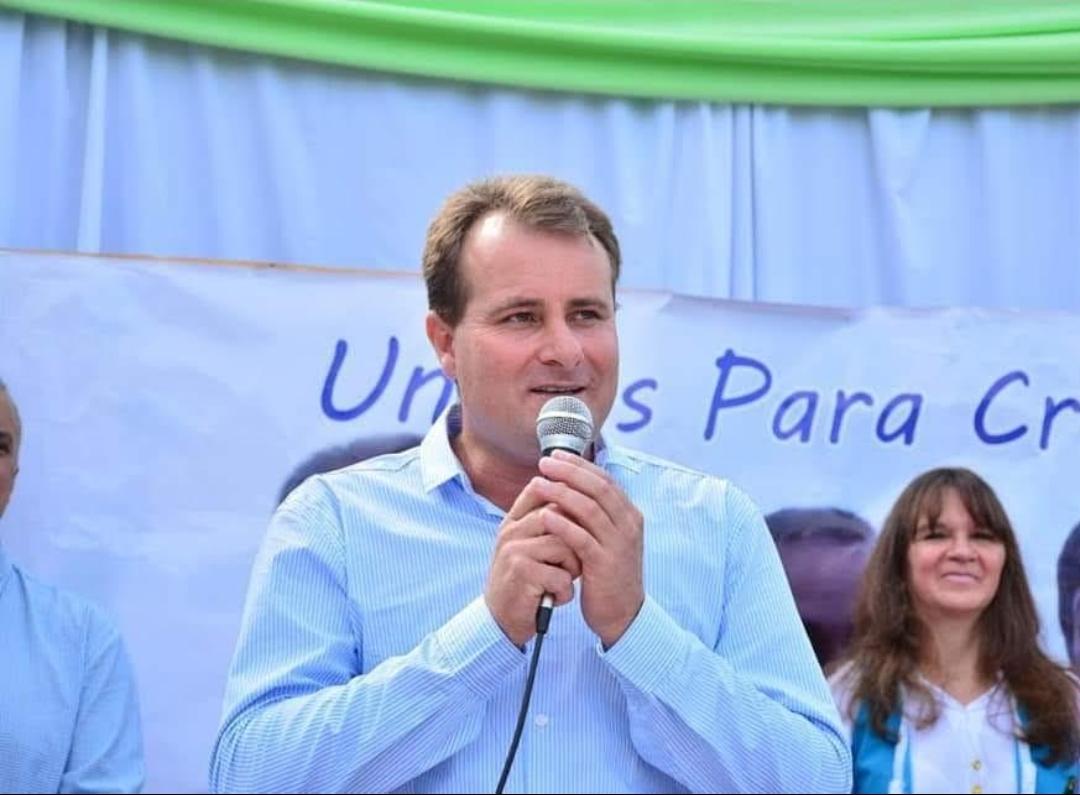 MaryPerrotta7's tweet photo. Feliz cumpleaños amigo @GermanBurger5 !!!
Que sigan los éxitos y las bendiciones. https://t.co/4Kp0X8p42E