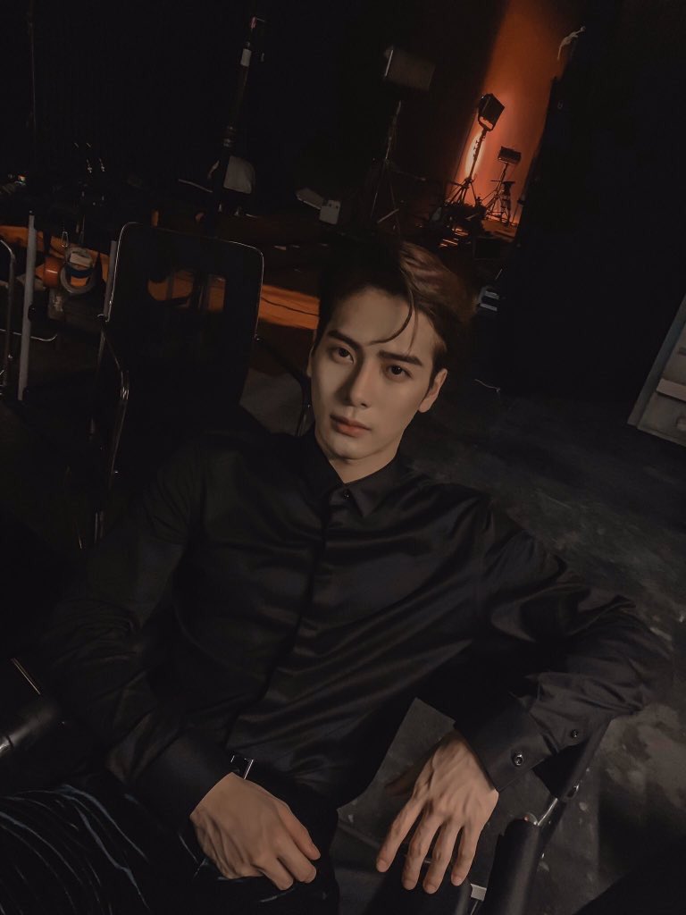 Jackson Wang but he gets softer as you scroll