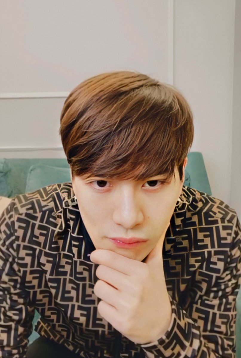 Jackson Wang but he gets softer as you scroll