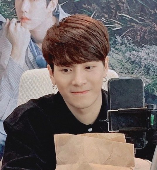 Jackson Wang but he gets softer as you scroll