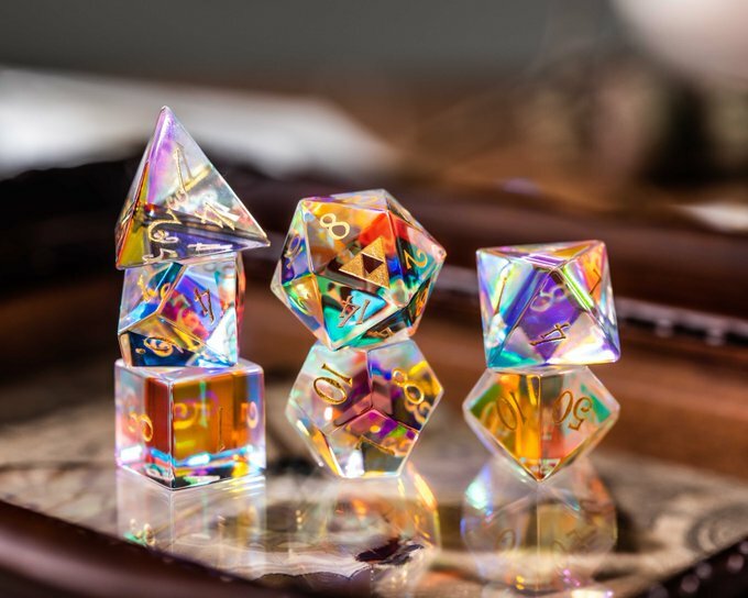 ScoopEday's tweet photo. #DungeonsAndDragons Once Contained Copyrighted Cthulhu Content  Details:  https://t.co/StmITdB1cS https://t.co/oZuYrRAtZi https://t.co/SBuKMkngGk