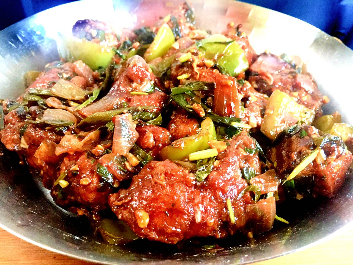 Chicken Manchurian
tastesoyum.com/chicken-manchu…

Chicken Manchurian is an Indo Chinese dish beloved for appetizers or to enjoy with rice or noodles. #manchurian #chickenrecipes #recipes #delicious #homemade #cooking #easyrecipes #checkout