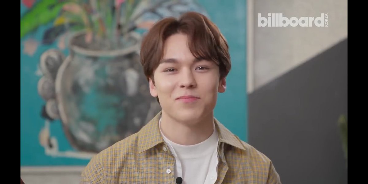 this is just vernon looking so damn good with the style hiks (●´з`)♡ @pledis_17  #세븐틴_5주년_영원히_빛날_우리 #SEVENTEEN5thAnniversary  #SEVENTEEN_5TH_ANNIVERSARY