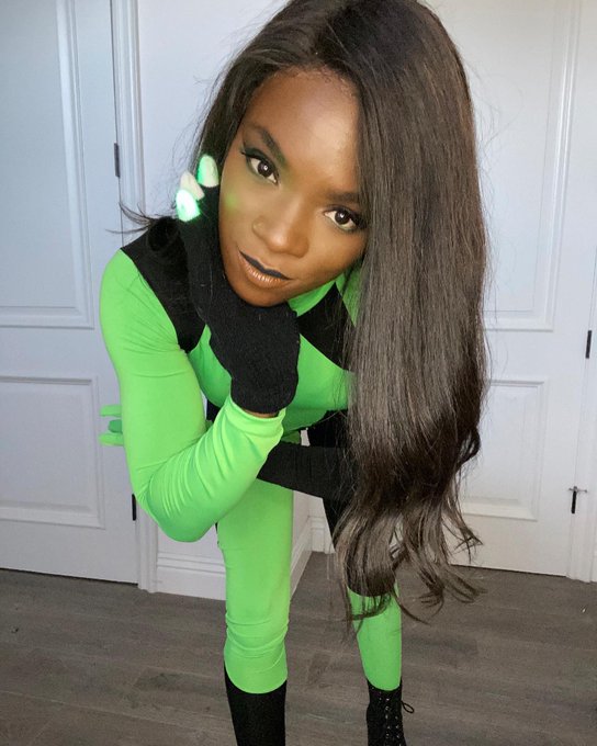 2 pic. #shego ??? https://t.co/IChQL4KCub