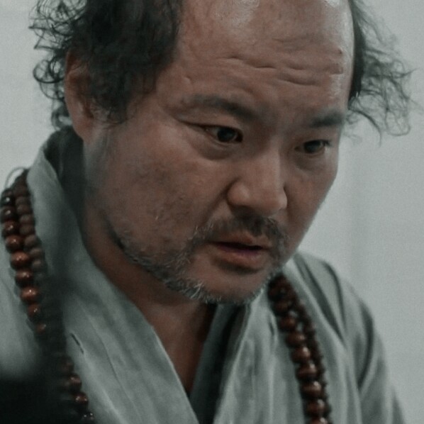 kim sang ho as monk myung chul