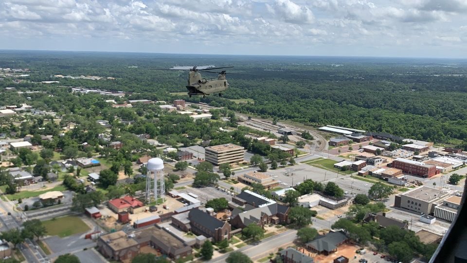 GeorgiaGuard's tweet photo. Georgians in Albany, did you see the 78th Aviation Troop Command?#MemorialDayFlyover #GeorgiaGuardRemembers #NeverForget πΊπΈ https://t.co/QIfXaIIuMA