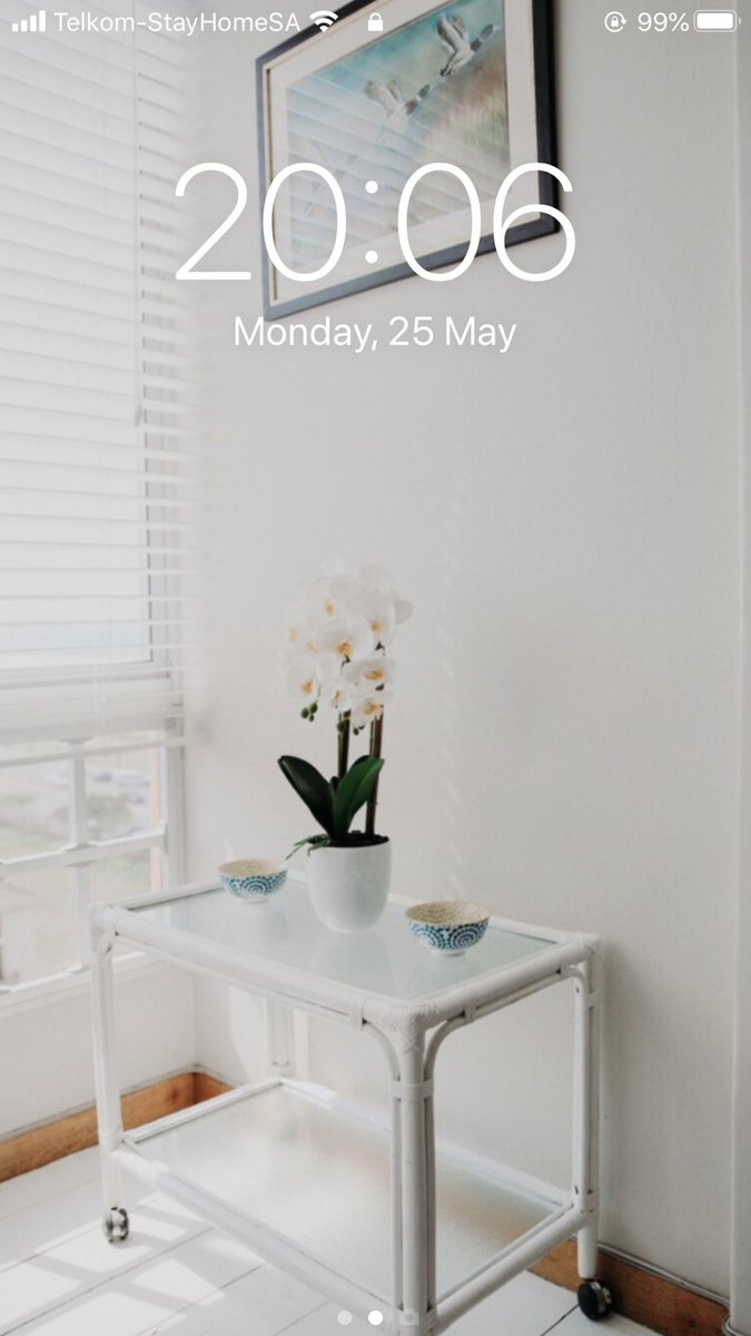 Vutivi_M's tweet photo. This is how I organized the apps on my phone. ✨❤️ https://t.co/vwvdcIve2K