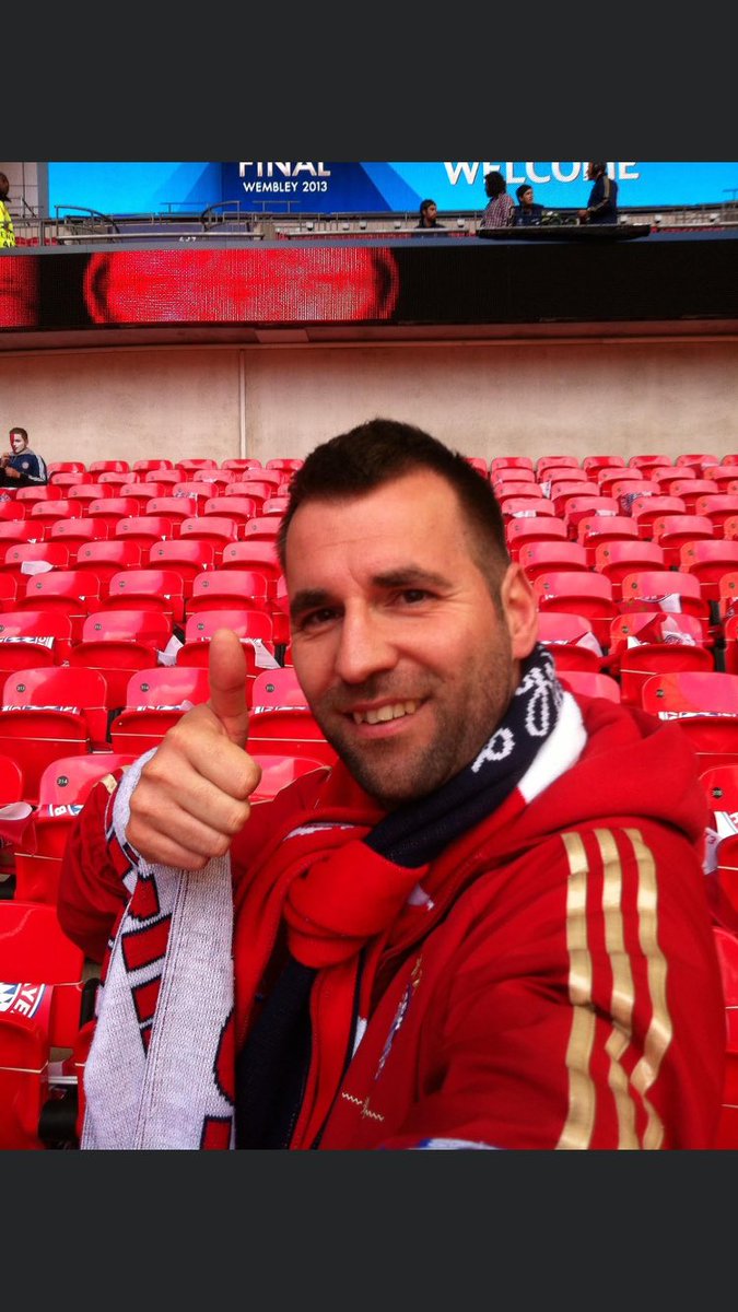 Tobi_FCBayern's tweet photo. Heute vor 7 Jahren: Für mich das größte Spiel, bei dem ich live im Stadion sein durfte! 

#FCBBVB #ChampionsLeague #Final2013 #Wembley #FCBayern https://t.co/jMAdJcGfUt