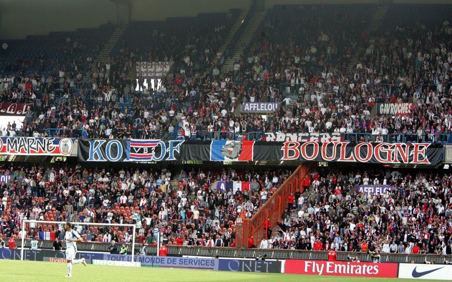 500 supporters de la tribune de Boulogne qui se sont installés en tribune K ont formé le « Kop K ». Ce groupe d’ultras se fait très bruyant au Parc mais aussi à l’extérieur et des débordements concernent souvent ce groupe de supporters.