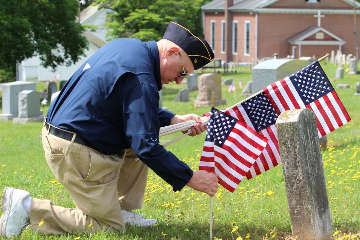 PieperFDN's tweet photo. Memorial Day is a great day to enjoy time with friends and family, but the holiday has a deeper meaning. #WeRemember those who gave their lives for our freedom.
#memorialday #memorialdayweekend #memorial #mdw #usa #love #family #memorialdaysale #fireworks https://t.co/xXJCsSy0hO