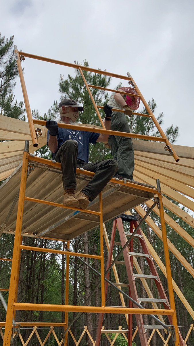 Scaffolding loses a layer