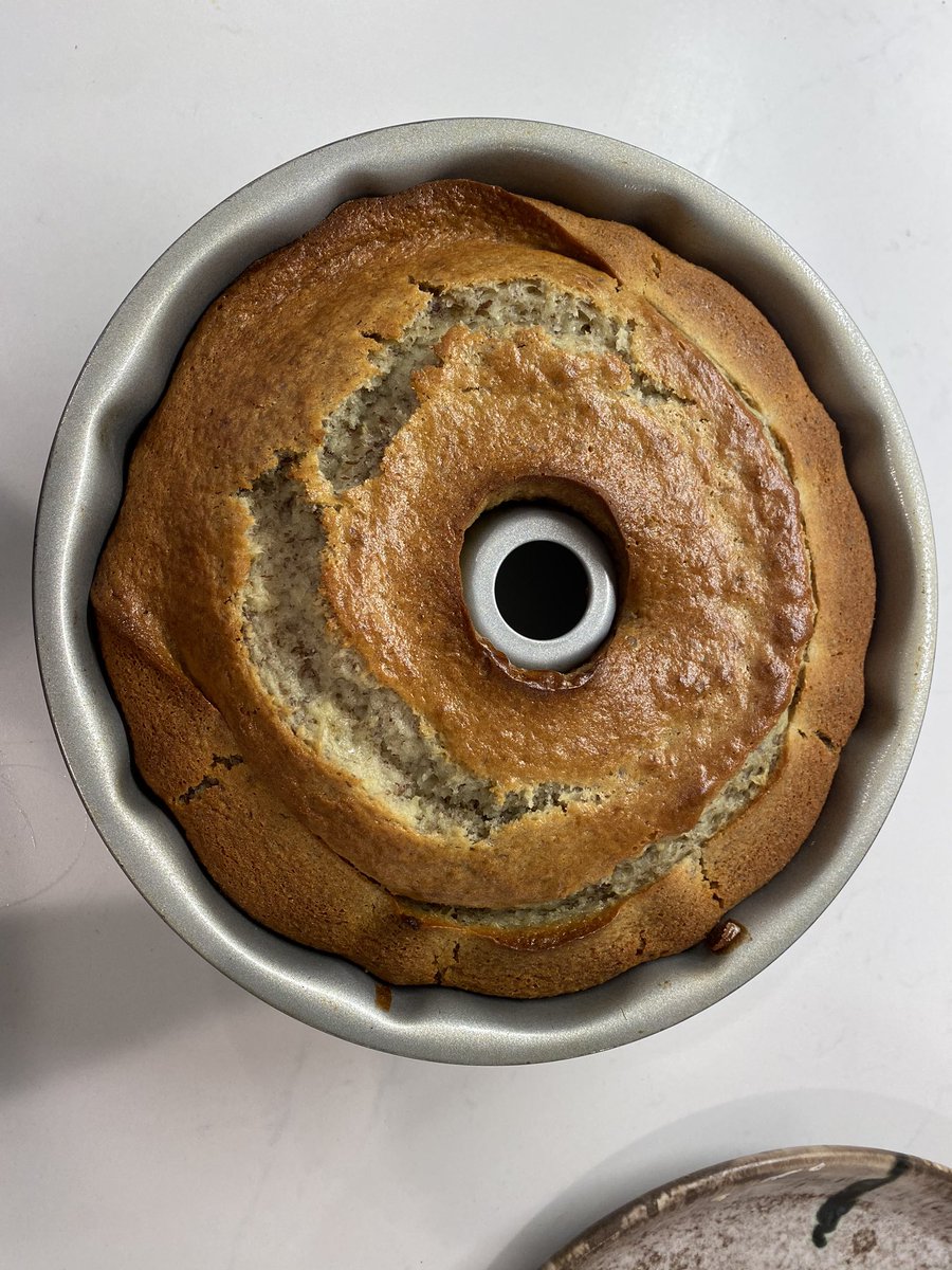 leaglundy's tweet photo. Banana Bread. Lol...more #Quarantine baking fun. #badbananas #HappyMemorialDay https://t.co/Iz4Mw579Va