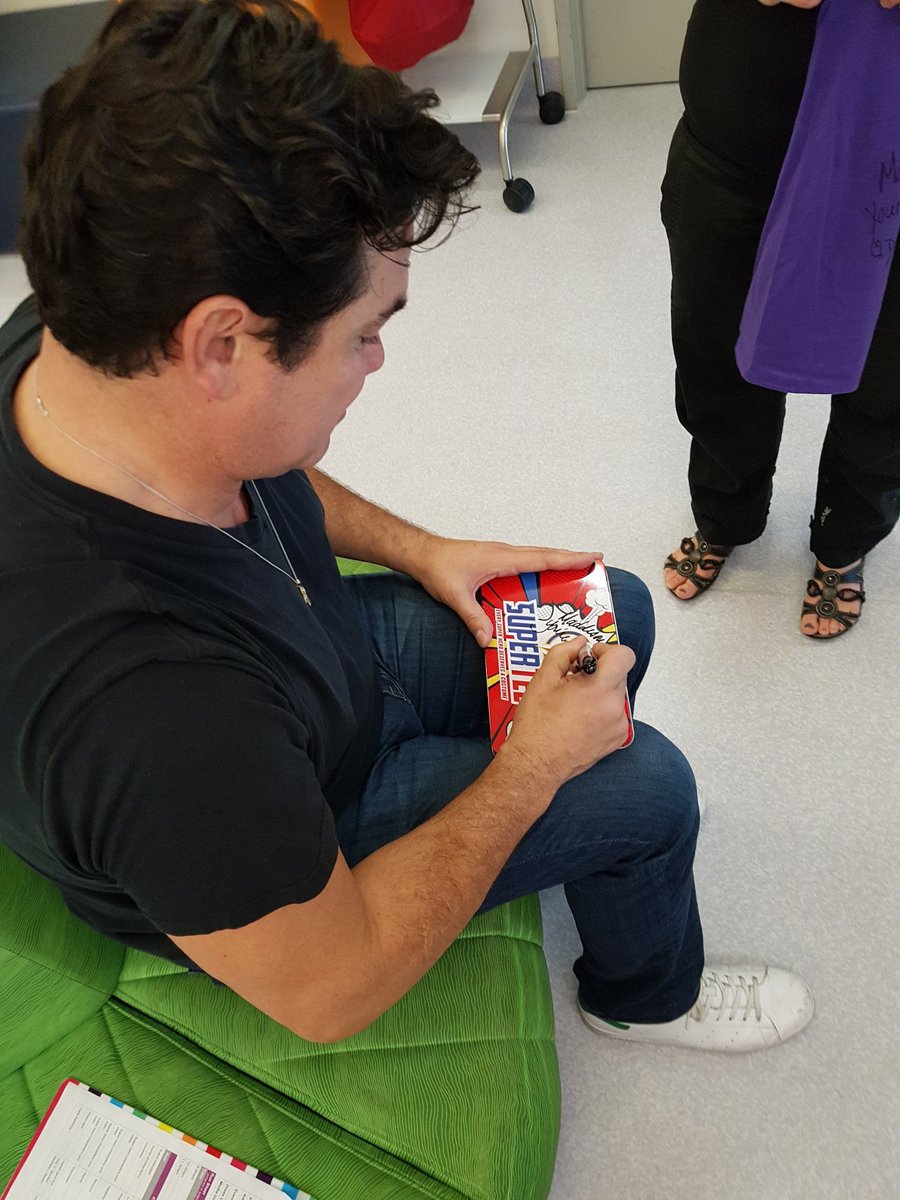 jaysotiris's tweet photo. @deancain ah the memories of hanging out with the man of steel himself. Thank you for helping the kids, parents and staff forget they were in a hospital for a moment. https://t.co/06SzUc2Skz