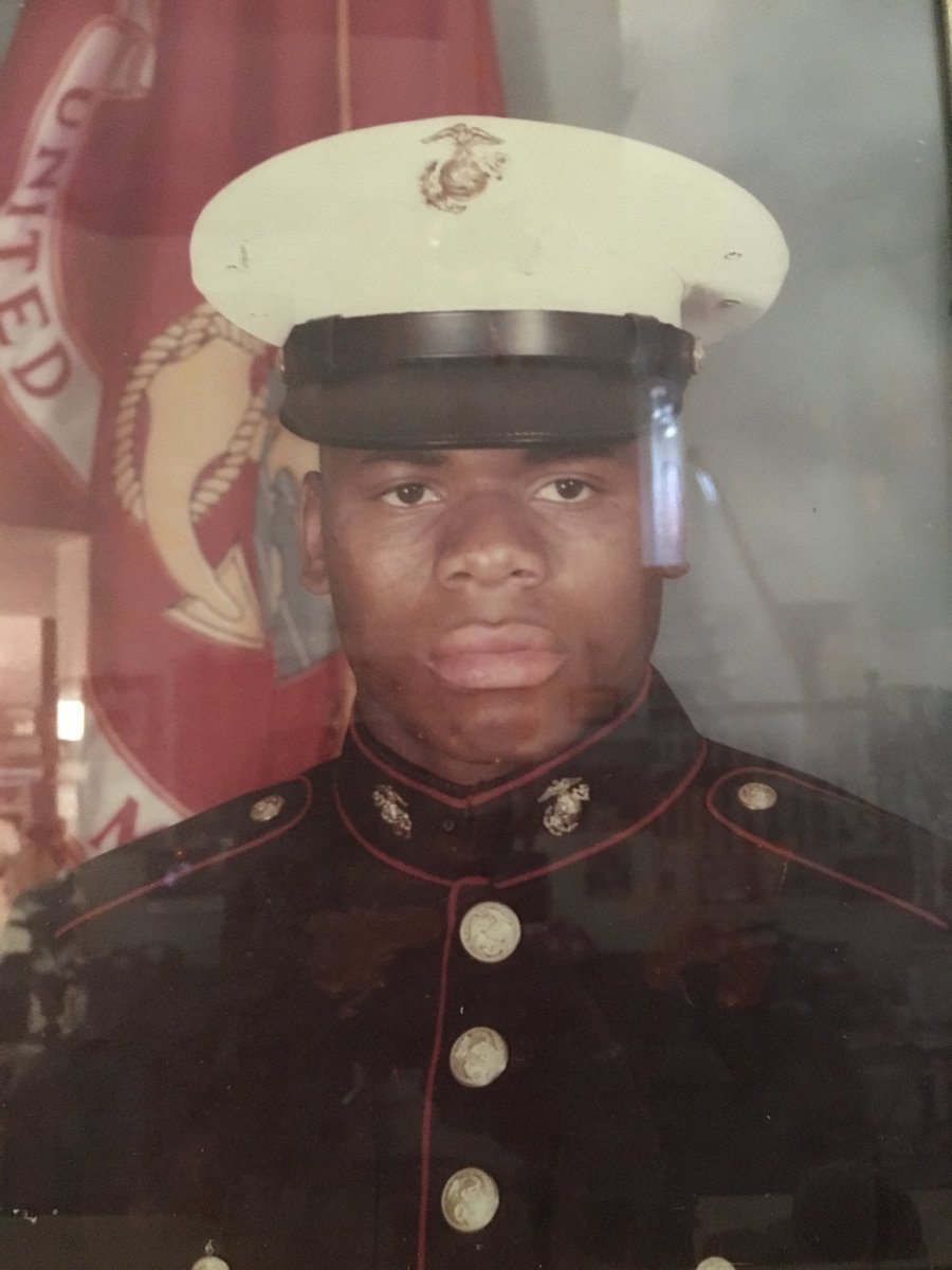 SlickPickSix39's tweet photo. Happy Memorial Day to those who gave their Lives and to those who fight today for our Freedoms! Words can’t express how Thankful I am for ALL OF YOU!! God Bless🙏🏾🙏🏾💪🏾💪🏾 #JustSaying #StraightWithNoChaser #RIPDARRYL #CROCKETTSCORNER #Bump&amp;Run #PRAYDREAMBELIEVEWORK https://t.co/ypc9gxOO0n