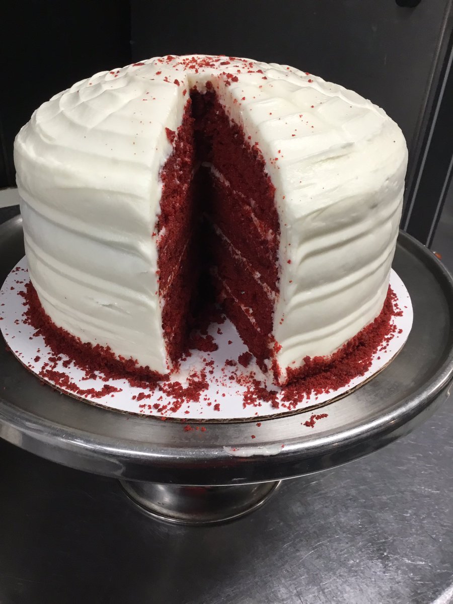 mertscharlotte's tweet photo. We got Red Velvet, Double chocolate, Strawberry and Coconut cake available today #yummy #desserts #merts https://t.co/Xf511zIz8q