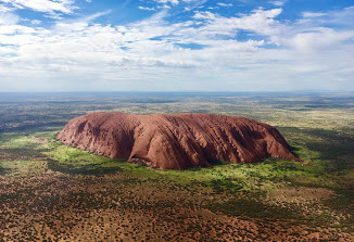 BrandonUh's tweet photo. Mi #Viajeideal es visitar el país de Australia, lo considero el país más hermoso del mundo por sus impresionantes recursos naturales y los hermosos diseños de sus estructuras. @EAreyzaga  #Algúndía https://t.co/L4GbQhSguX