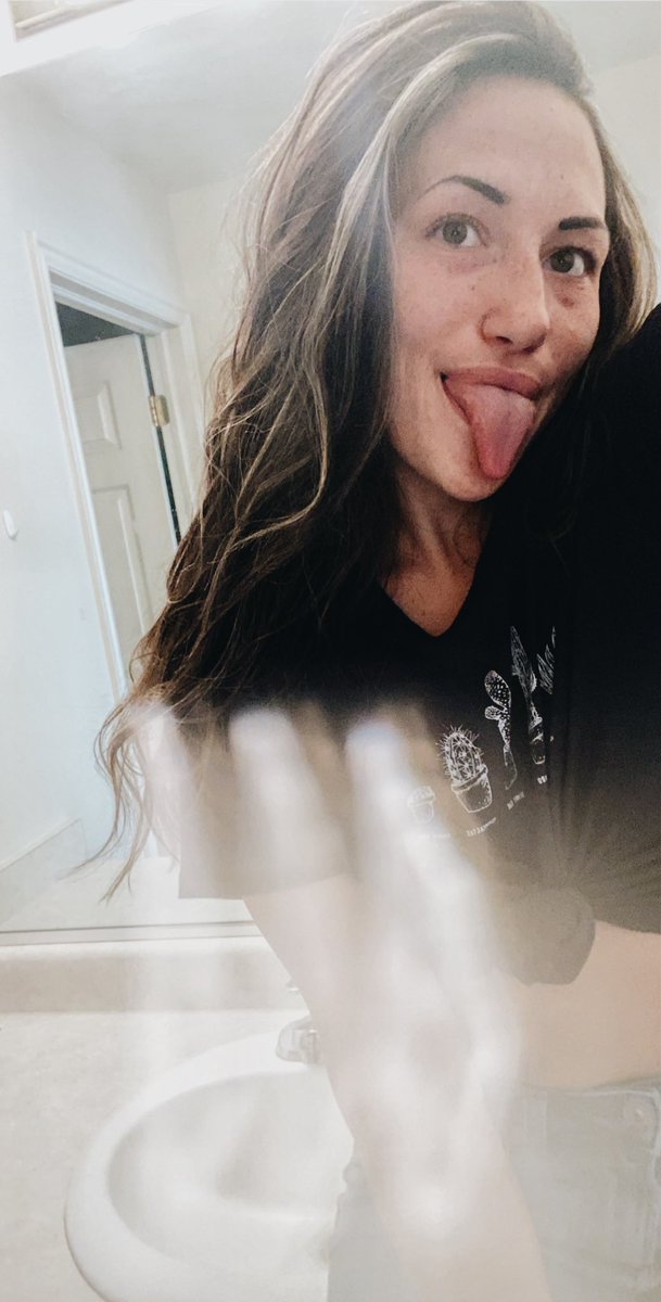 AllisonBartold's tweet photo. Soooo I kinda wanted a change &amp; decided to get blonde in my hair😅☺️ https://t.co/7PcDsrnKHF