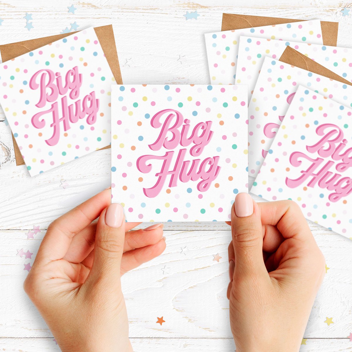 HannahJaneDesi1's tweet photo. For all of us who are missing our loved ones during lockdown, why not send a card to let them know you care. All with free delivery from my Etsy shop https://t.co/ICMtu6UdbN #lockdown #lockdowncards #socialdistance #keeptotherules #sendlove #etsyseller #madeinuk https://t.co/fdkCJUOjL6
