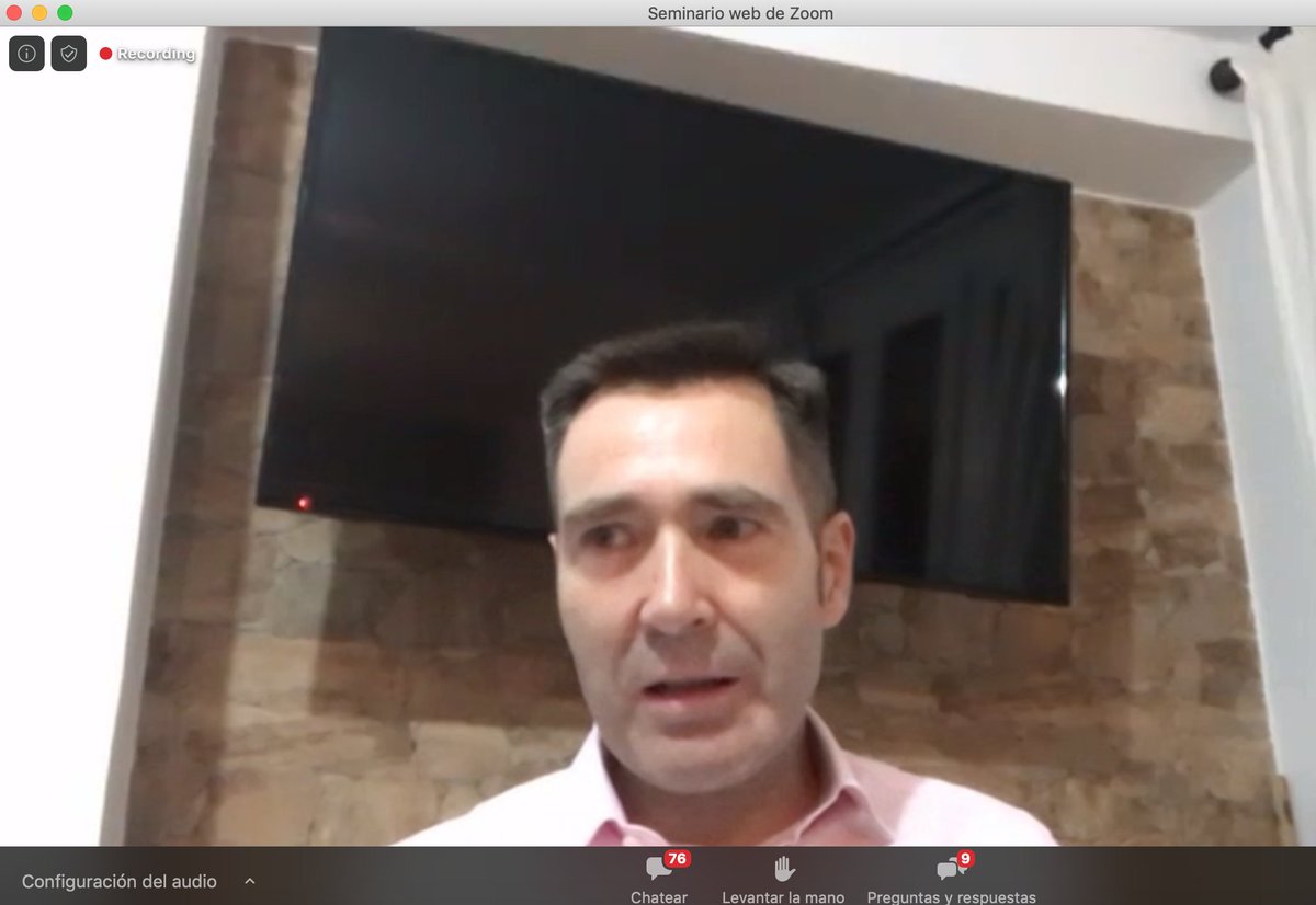 Finalista 1 del reto de #trabajo del #DreamBIGchallenge Online: Step4ward. "Si paramos será para volver más fuertes", es el final de su pitch con el que todos soñamos. Desde el jurado, Felipe Martín de <a href="/santander_es/">Santander España</a> realiza la pregunta al equipo.