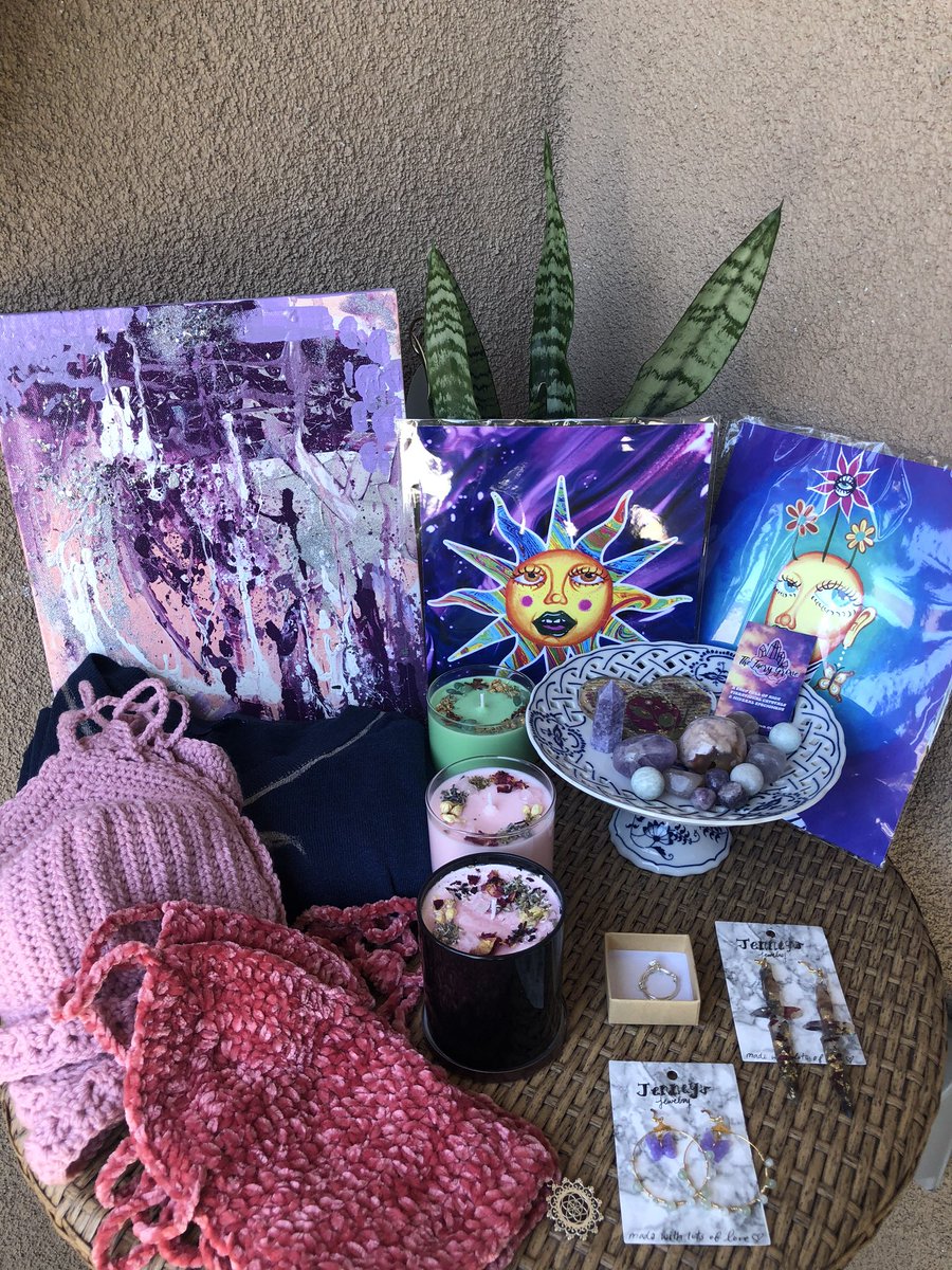 APPRECIATION GIVEAWAYI collaborated with a few talented souls to give THREE winners a handmade top, a candle, jewelry, crystals and an art piece! Here’s how to enter:• Must follow ALL the featured creators below (I will check) • RTTag some friends for extra entries!