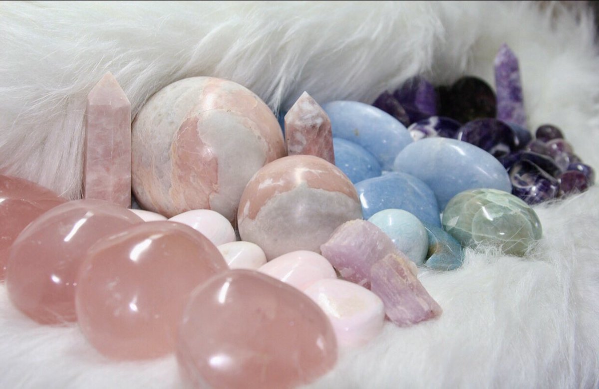 MEET JADE:Hey! My name is Jade  High Quality Crystals are what make “The Faery Grove” so special! Every single crystal is highly vibrational & handpicked for the best color and quality Updates Every Friday @ 1Pm Est   http://Shopthefaerygrove.com 