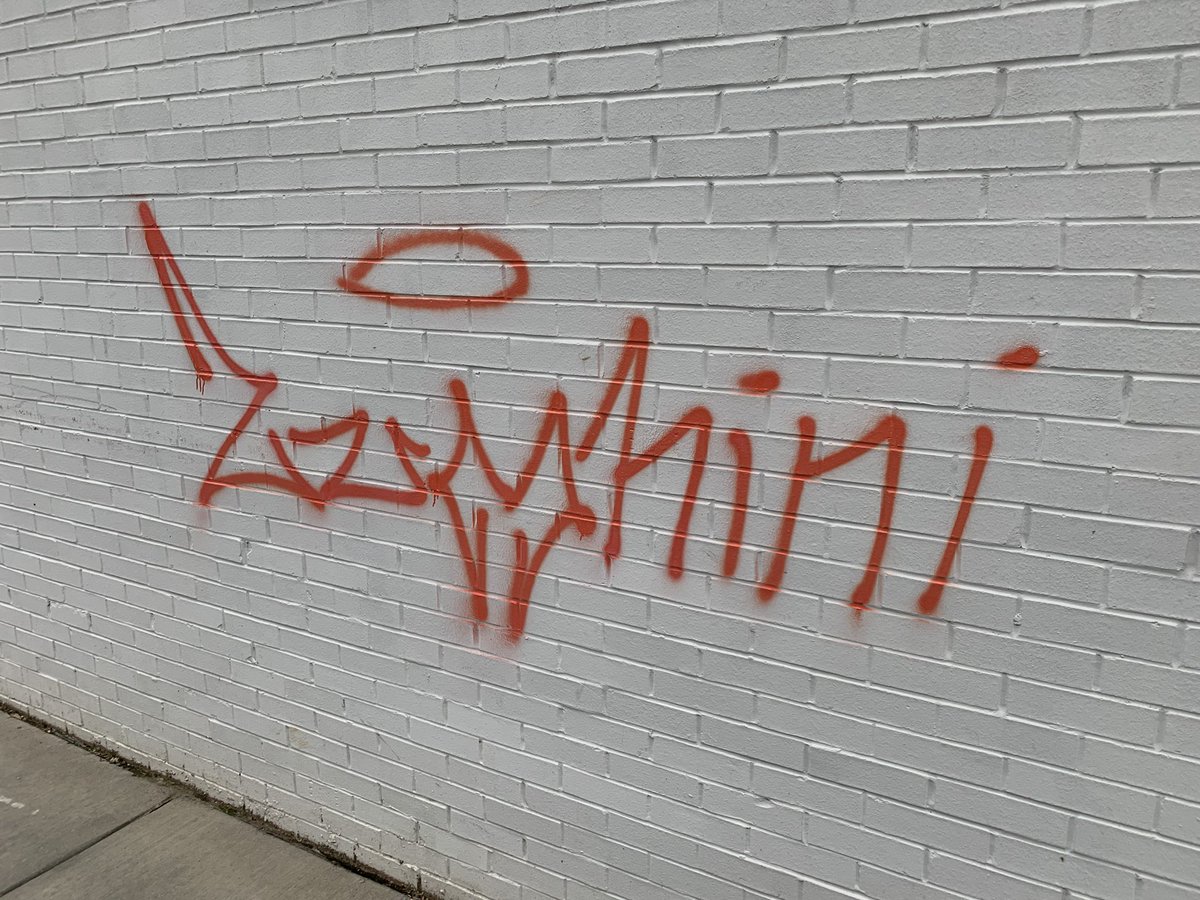 Multiple graffiti cleanup removal on the 3300 block of 9th st NE <a href="/311DCgov/">DC311</a>