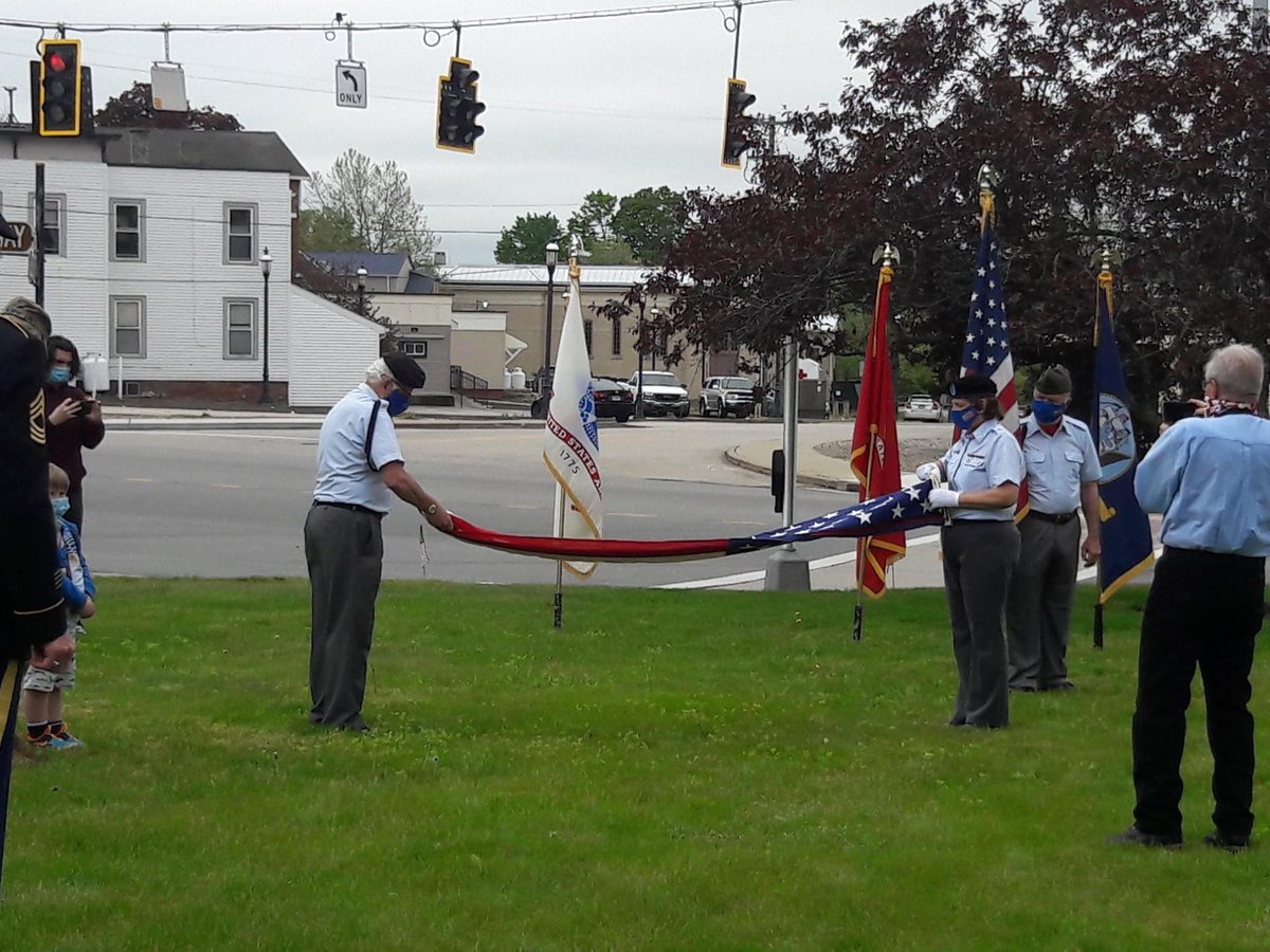 I live across from the Memorial Green in Colchester so I was able to attend the ceremony today presented by Colchester's Donald A. Bigelow Post 54 of the American Legion & Colchester's Honor Guard as they paid tribute to the fallen.