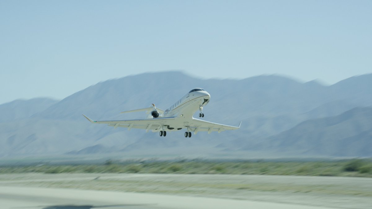 bombardierjets's tweet photo. Did you know? The #Challenger350 aircraft can takeoff in under 7 minutes. #FunToFly 
https://t.co/UfhBo6IAy5 https://t.co/1YUWxqnPOQ